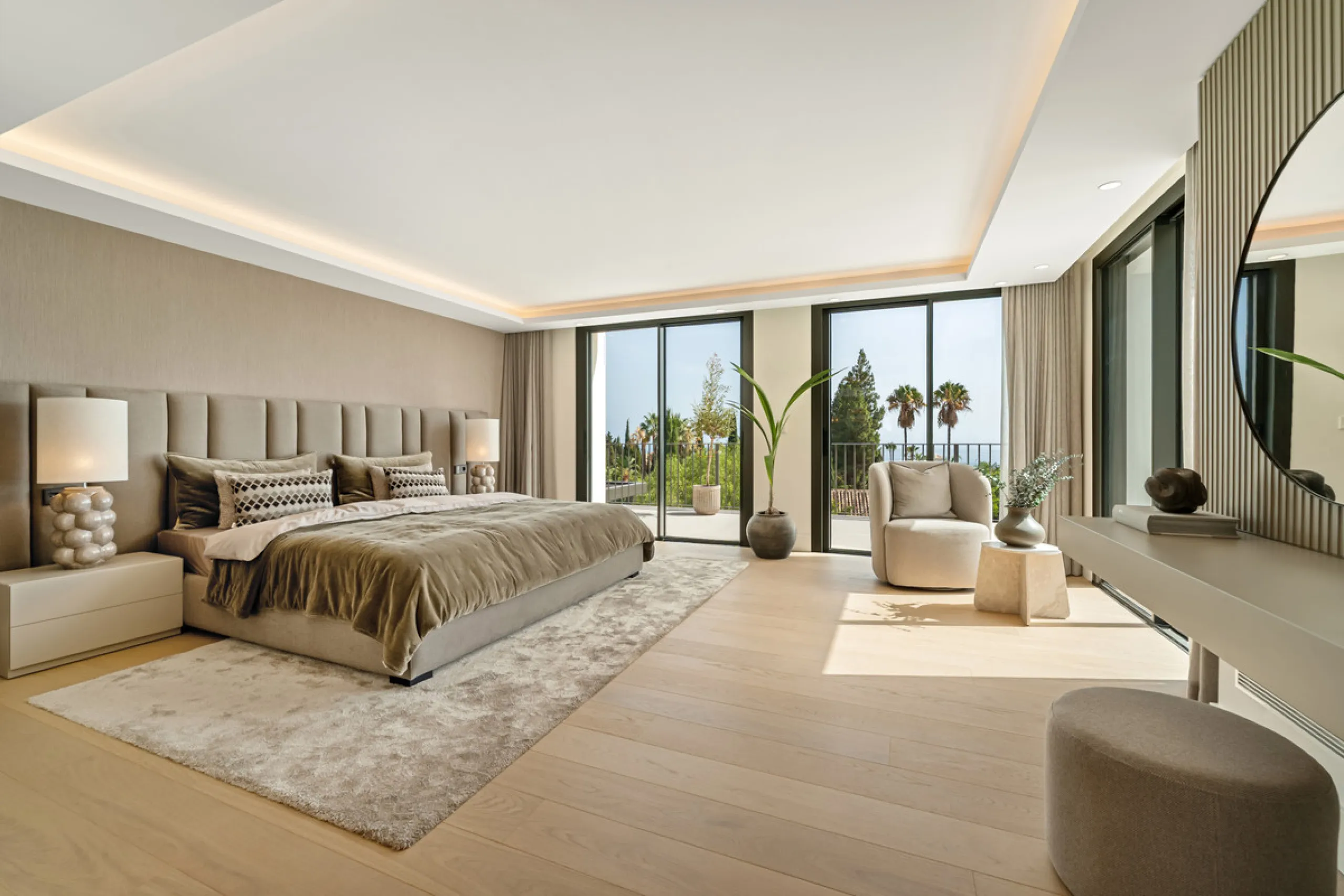 Villa Rocío is a fully renovated Andalusian-style residence located in Rocío de Nagüeles on Marbella's prestigious Golden Mile. Set on a 1,965m² south-facing plot beneath La Concha, the property enjoys open views of the Mediterranean. Modernised in 2025, 