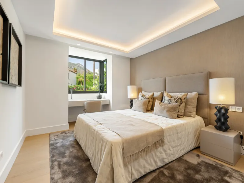 Villa Rocío is a fully renovated Andalusian-style residence located in Rocío de Nagüeles on Marbella's prestigious Golden Mile. Set on a 1,965m² south-facing plot beneath La Concha, the property enjoys open views of the Mediterranean. Modernised in 2025, 