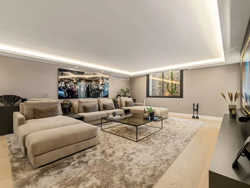 Villa Rocío is a fully renovated Andalusian-style residence located in Rocío de Nagüeles on Marbella's prestigious Golden Mile. Set on a 1,965m² south-facing plot beneath La Concha, the property enjoys open views of the Mediterranean. Modernised in 2025, 