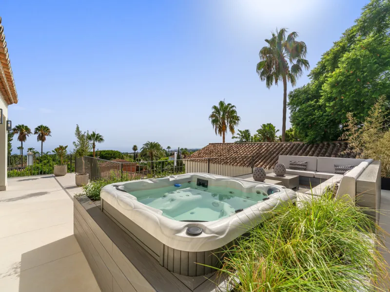Villa Rocío is a fully renovated Andalusian-style residence located in Rocío de Nagüeles on Marbella's prestigious Golden Mile. Set on a 1,965m² south-facing plot beneath La Concha, the property enjoys open views of the Mediterranean. Modernised in 2025, 