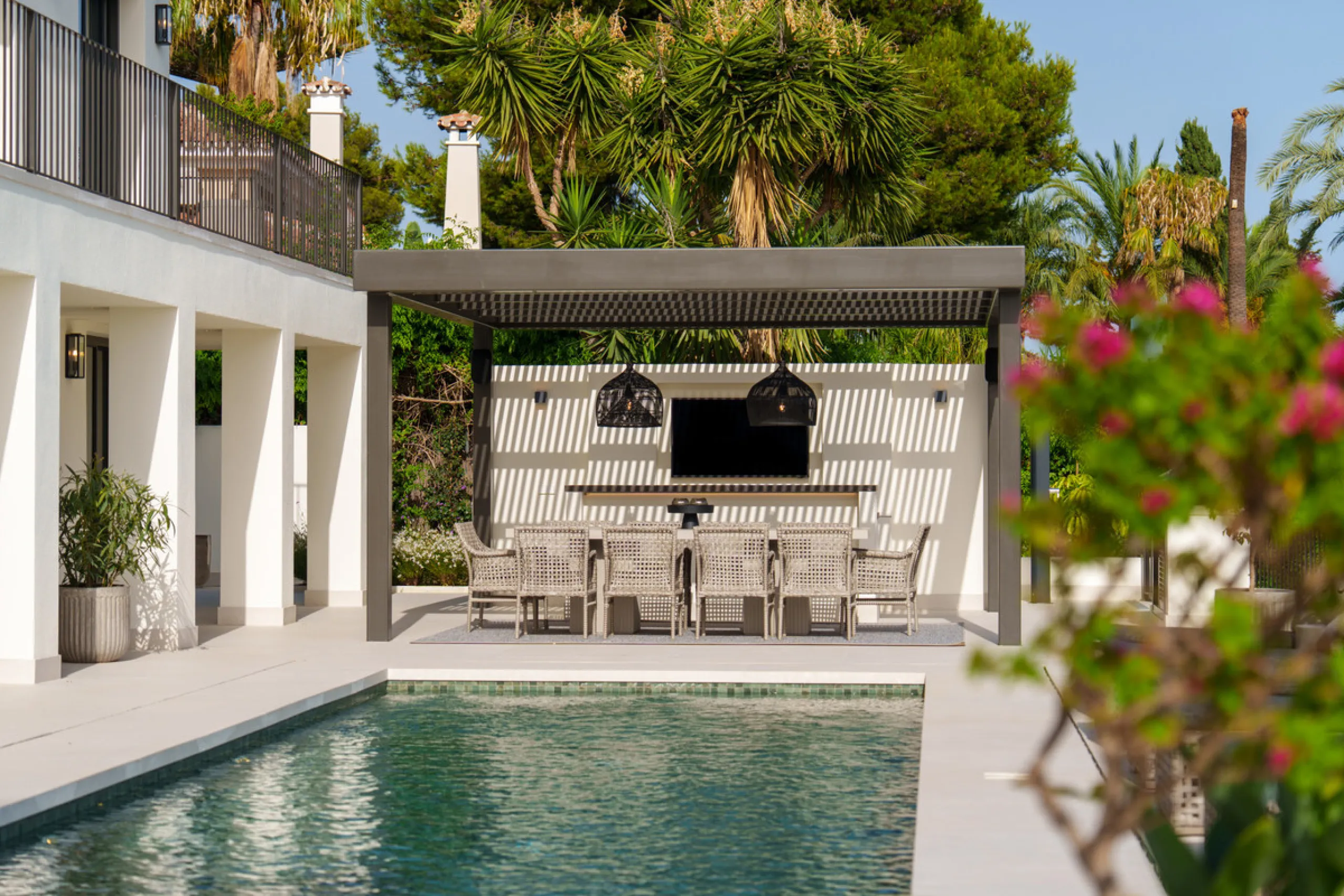 Villa Rocío is a fully renovated Andalusian-style residence located in Rocío de Nagüeles on Marbella's prestigious Golden Mile. Set on a 1,965m² south-facing plot beneath La Concha, the property enjoys open views of the Mediterranean. Modernised in 2025, 