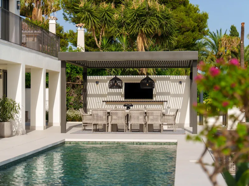 Villa Rocío is a fully renovated Andalusian-style residence located in Rocío de Nagüeles on Marbella's prestigious Golden Mile. Set on a 1,965m² south-facing plot beneath La Concha, the property enjoys open views of the Mediterranean. Modernised in 2025, 