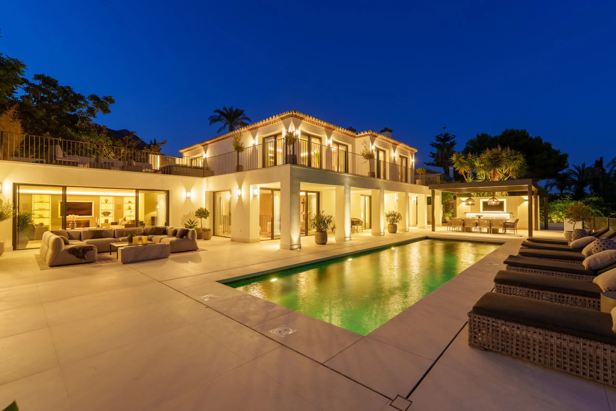 Villa Rocío is a fully renovated Andalusian-style residence located in Rocío de Nagüeles on Marbella's prestigious Golden Mile. Set on a 1,965m² south-facing plot beneath La Concha, the property enjoys open views of the Mediterranean. Modernised in 2025, 