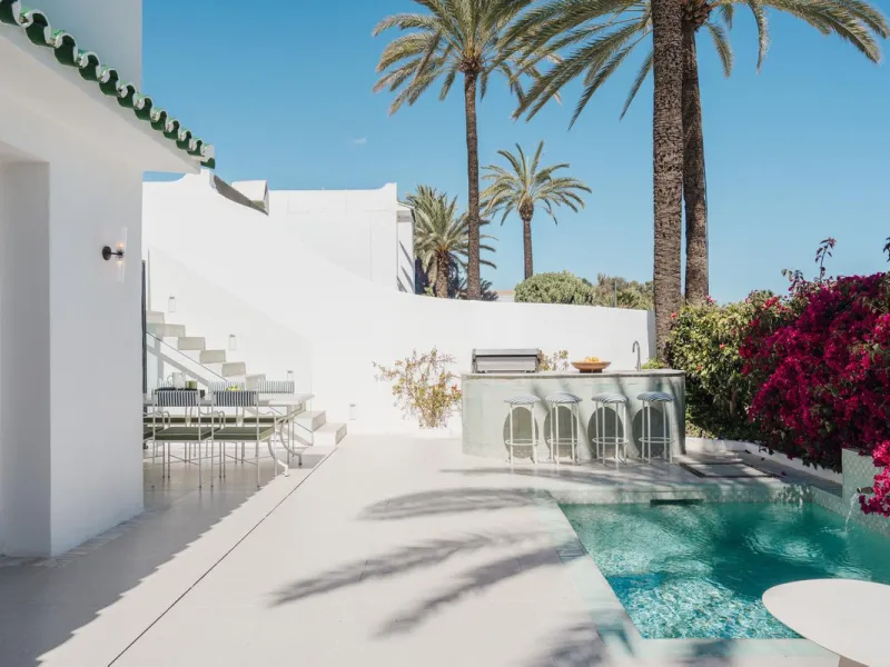 House - Semi-Detached House в продаже в Marbella, Málaga. В доме 3 спален и 4 ванных комнат. Площадь дома 194 м². Площадь участка 201 м²