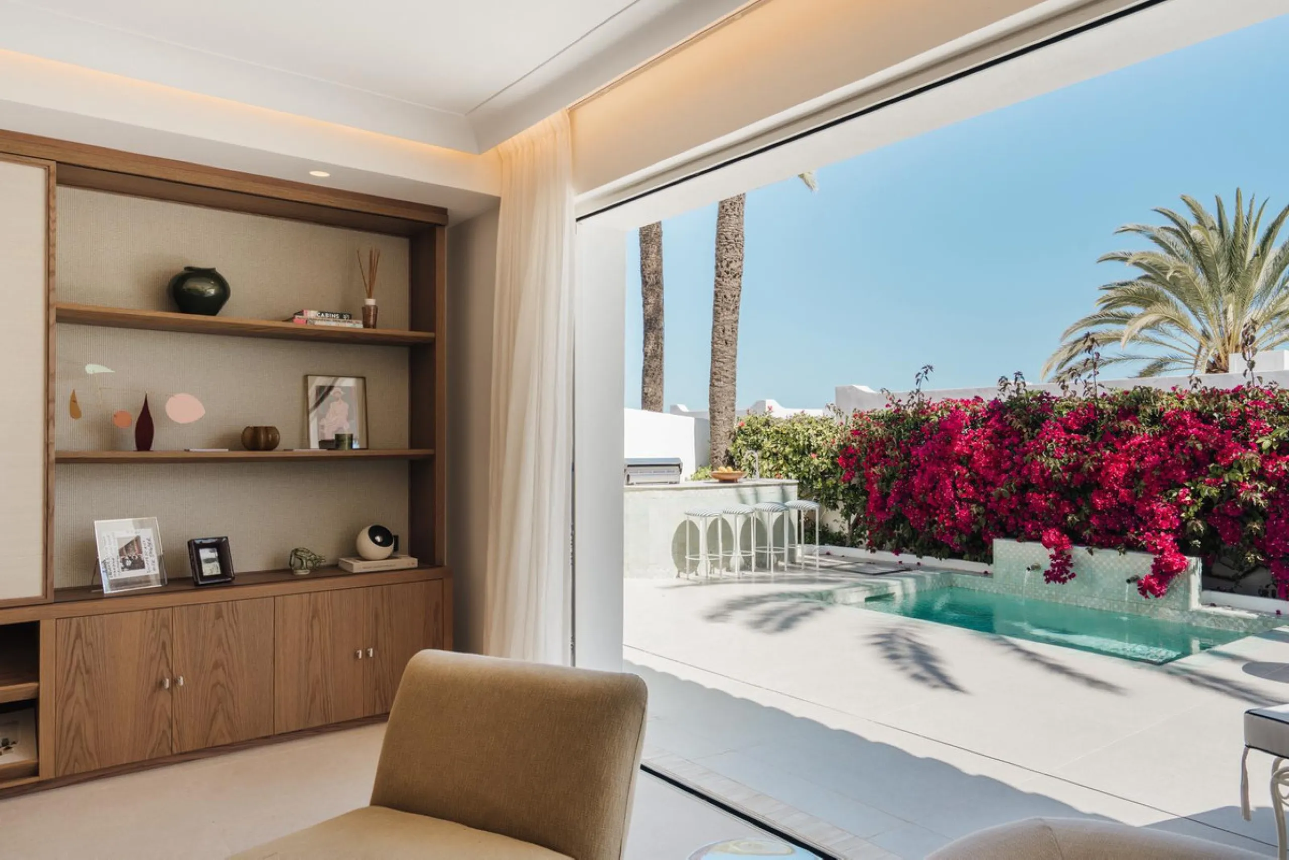 House - Semi-Detached House в продаже в Marbella, Málaga. В доме 3 спален и 4 ванных комнат. Площадь дома 194 м². Площадь участка 201 м²