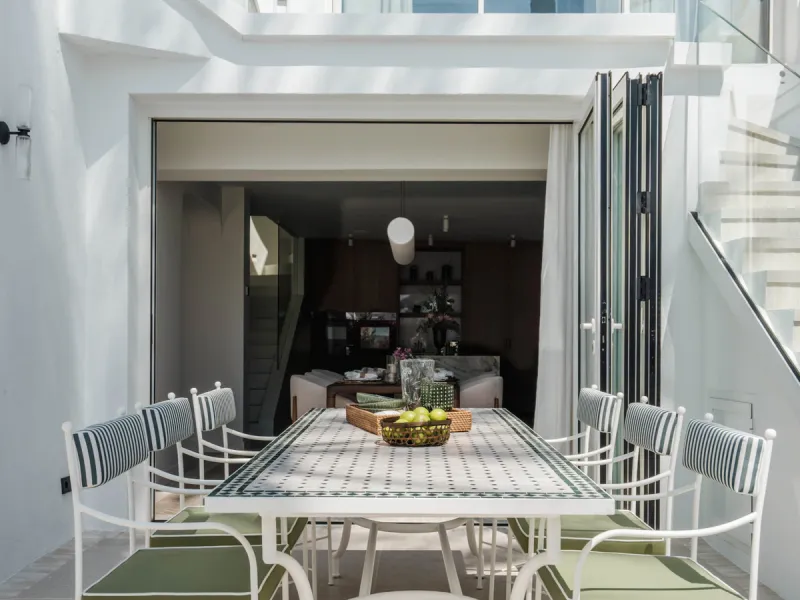 House - Semi-Detached House в продаже в Marbella, Málaga. В доме 3 спален и 4 ванных комнат. Площадь дома 194 м². Площадь участка 201 м²