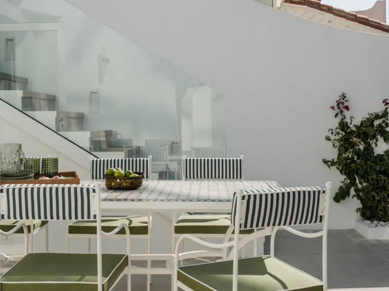 House - Semi-Detached House в продаже в Marbella, Málaga. В доме 3 спален и 4 ванных комнат. Площадь дома 194 м². Площадь участка 201 м²