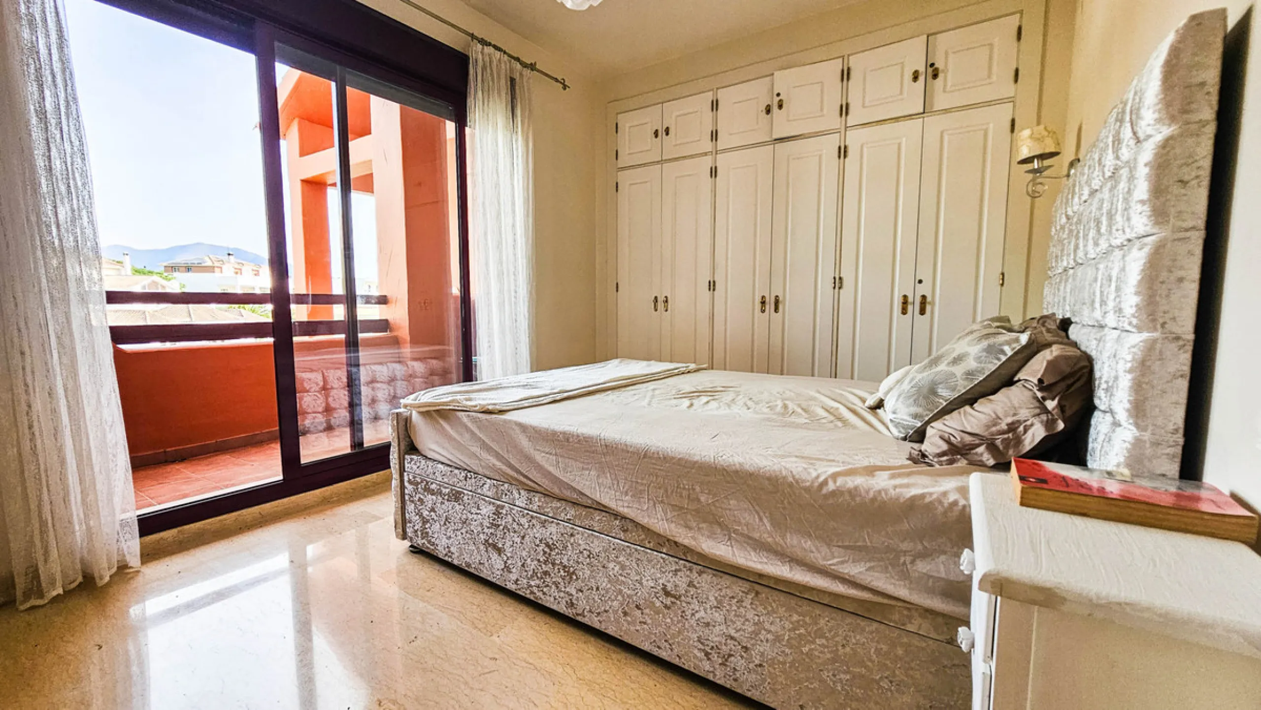 Penthouse with Panoramic Sea Views in La Duquesa, Manilva
