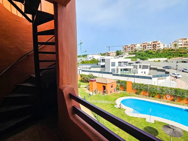 Penthouse with Panoramic Sea Views in La Duquesa, Manilva