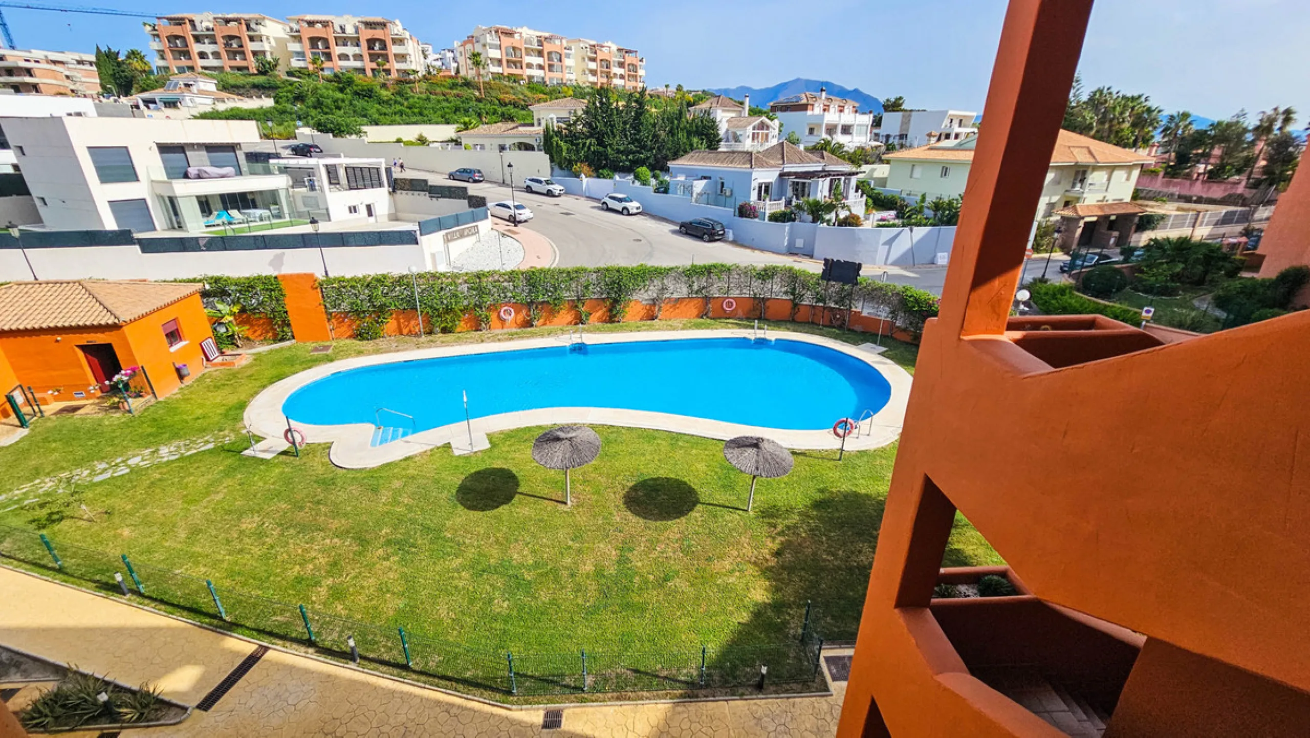 Penthouse with Panoramic Sea Views in La Duquesa, Manilva
