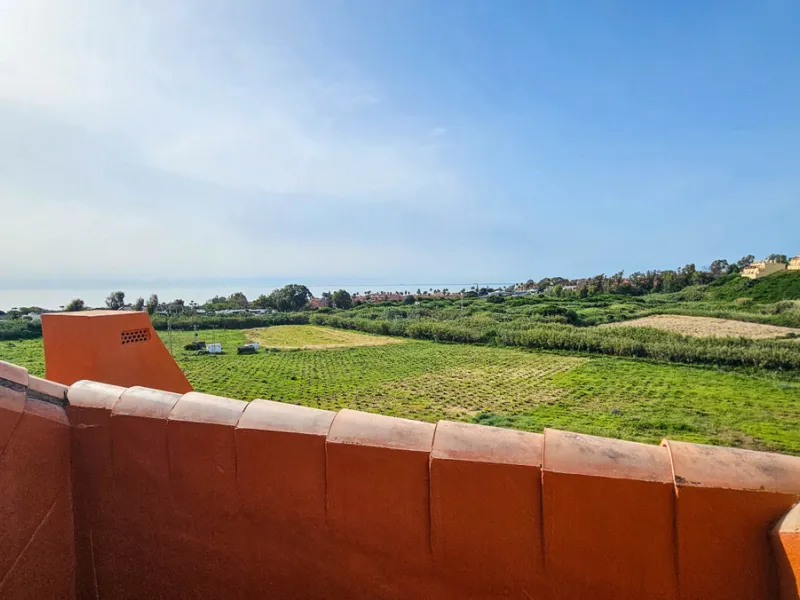 Penthouse with Panoramic Sea Views in La Duquesa, Manilva