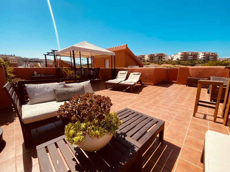 Penthouse with Panoramic Sea Views in La Duquesa, Manilva