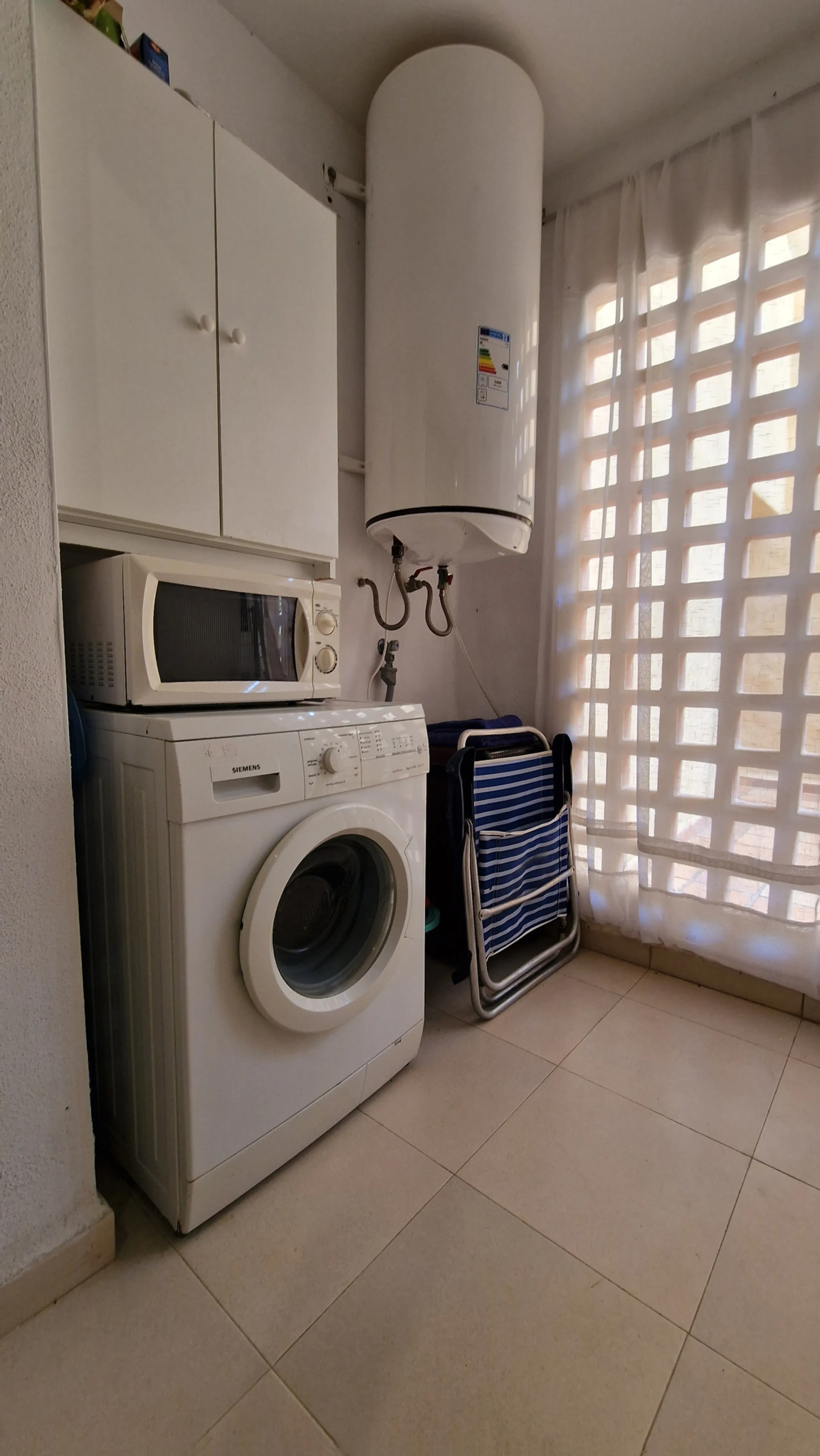 Apartment - Ground Floor Apartment в продаже в Manilva, Málaga. В доме 3 спален и 2 ванных комнат. Площадь дома 107 м²