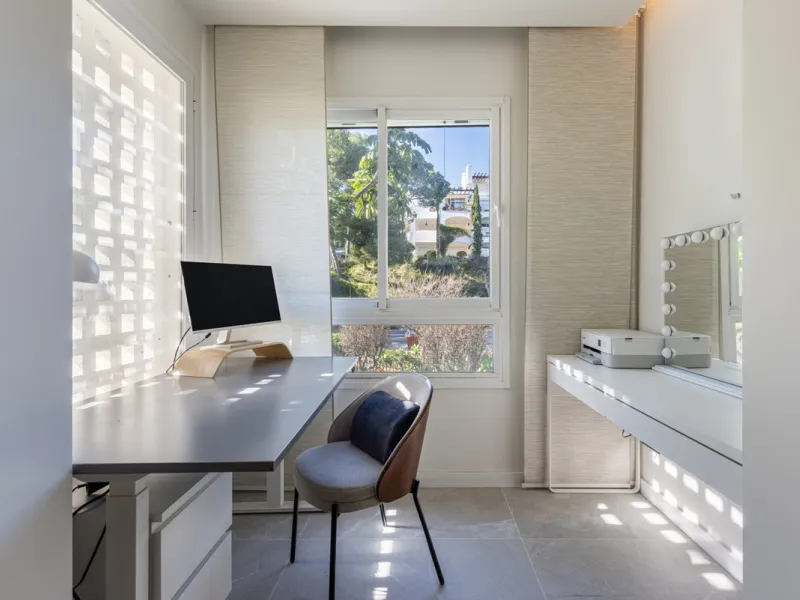 Duplex Penthouse with Panoramic Sea & Golf Views – Urb. Altos de La Quinta