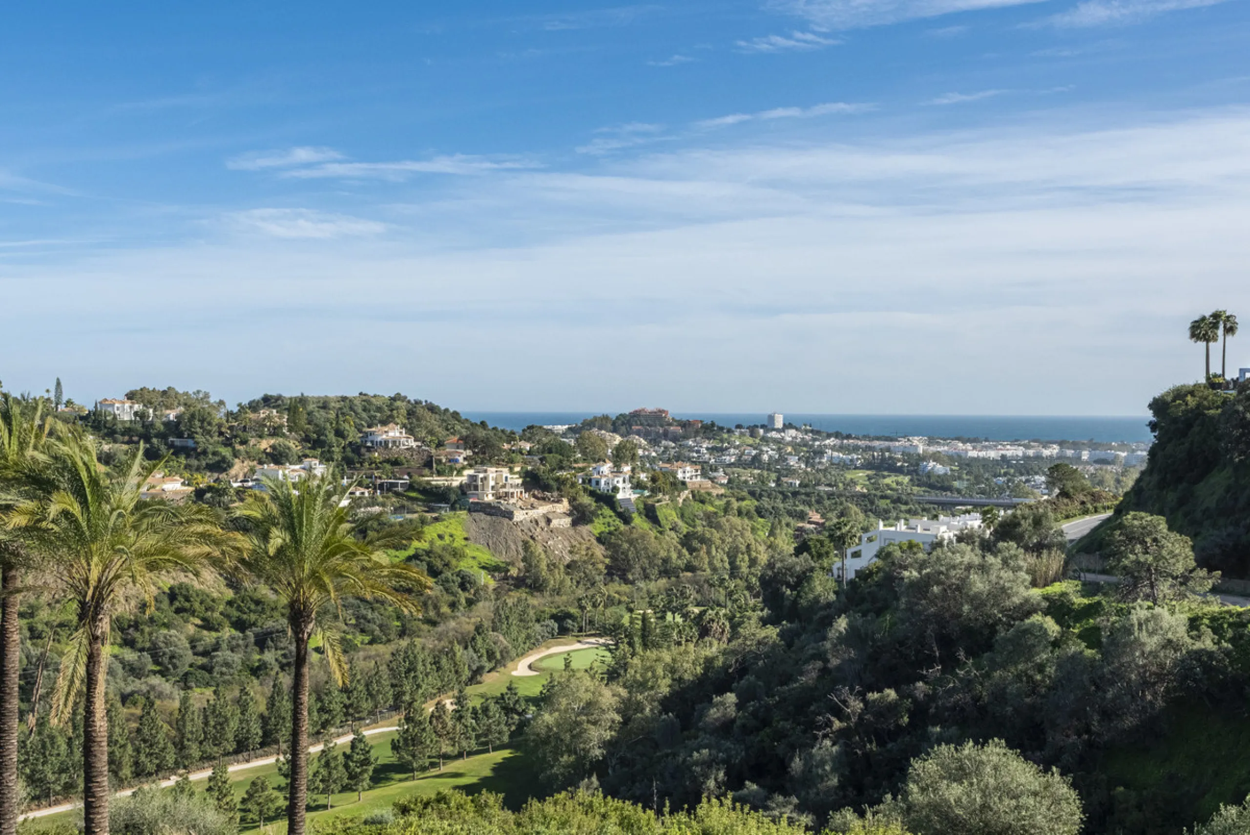 Duplex Penthouse with Panoramic Sea & Golf Views – Urb. Altos de La Quinta