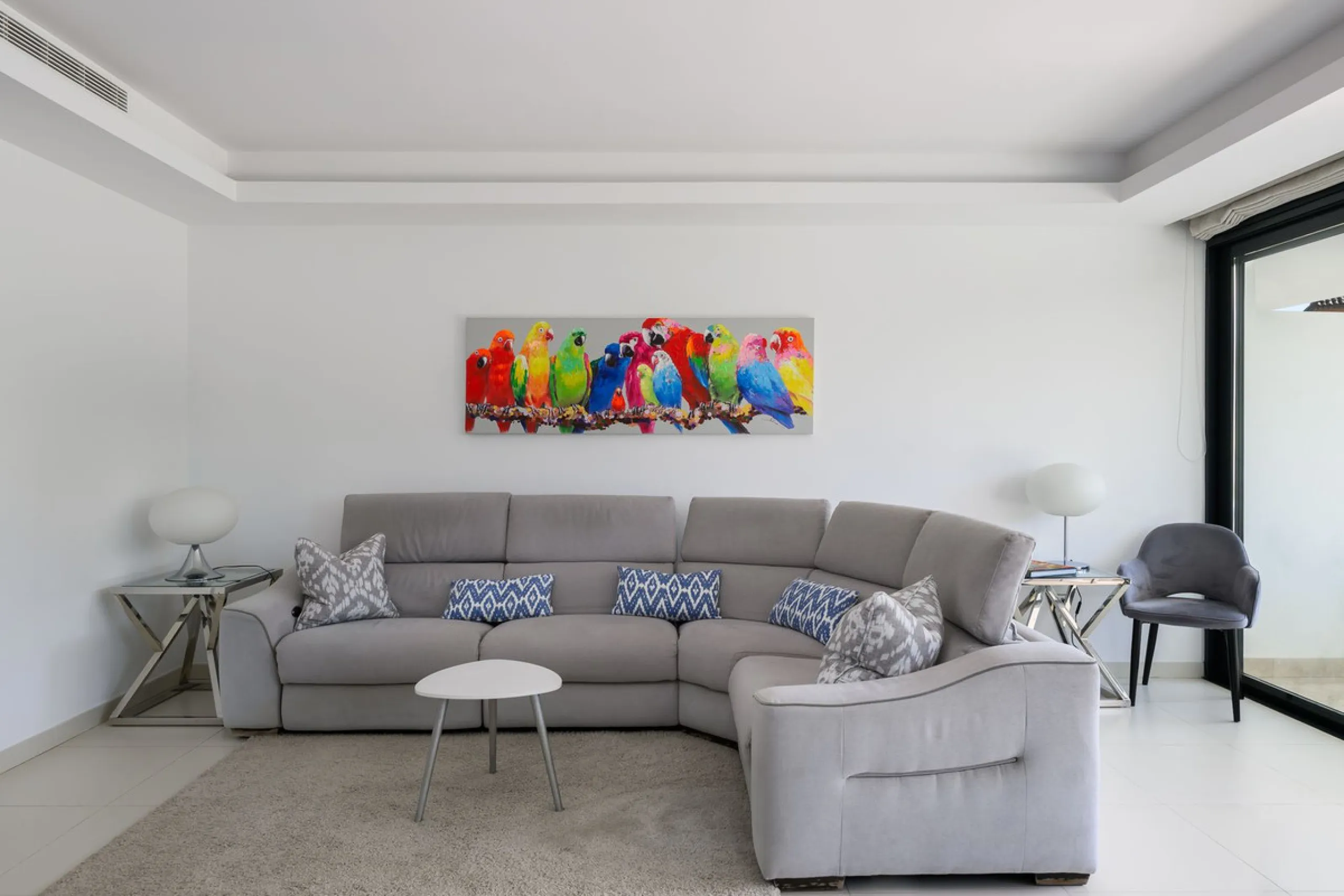 House - Townhouse в продаже в Marbella, Málaga. В доме 3 спален и 3 ванных комнат. Площадь дома 250 м². Площадь участка 20 м²
