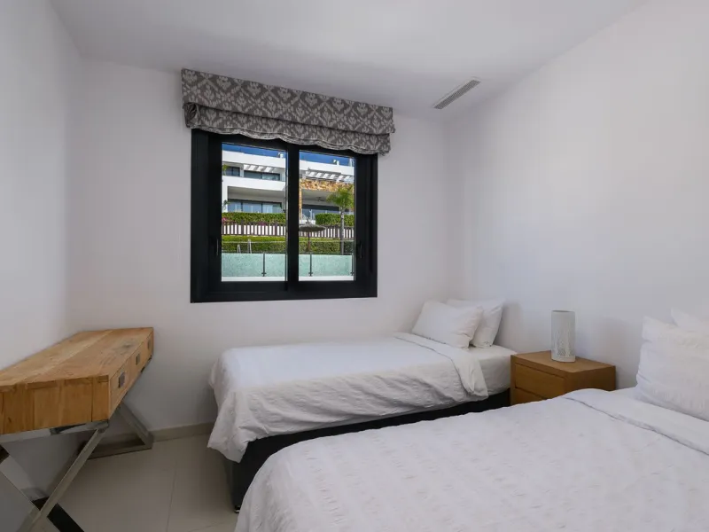 House - Townhouse в продаже в Marbella, Málaga. В доме 3 спален и 3 ванных комнат. Площадь дома 250 м². Площадь участка 20 м²