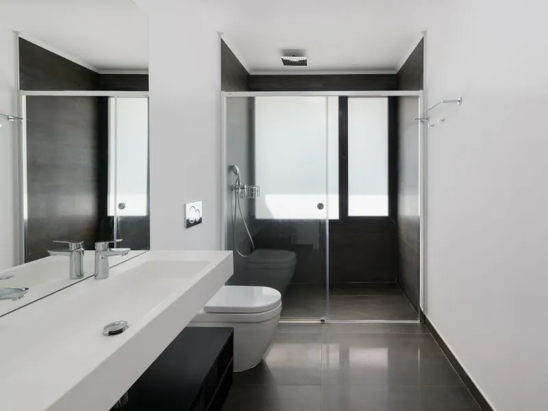 House - Townhouse в продаже в Marbella, Málaga. В доме 3 спален и 3 ванных комнат. Площадь дома 250 м². Площадь участка 20 м²