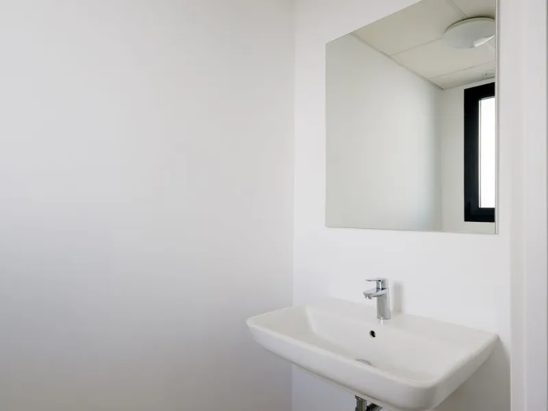 House - Townhouse в продаже в Marbella, Málaga. В доме 3 спален и 3 ванных комнат. Площадь дома 250 м². Площадь участка 20 м²