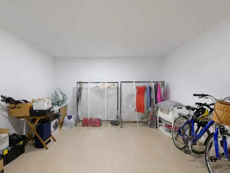 House - Townhouse в продаже в Marbella, Málaga. В доме 3 спален и 3 ванных комнат. Площадь дома 250 м². Площадь участка 20 м²