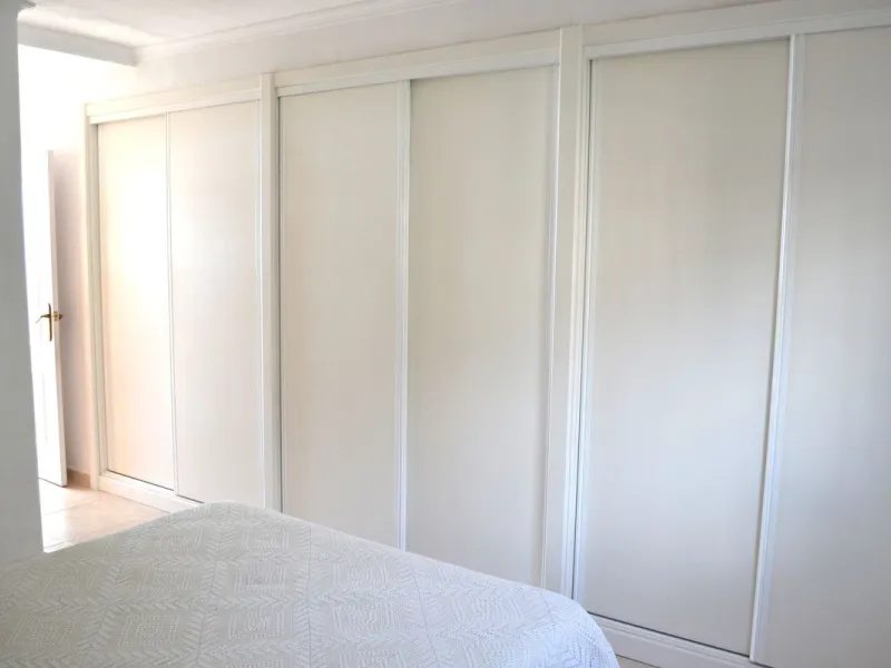 Apartment - Top Floor Apartment в продаже в Benalmadena, Málaga. В доме 1 спален и 2 ванных комнат. Площадь дома 66 м²
