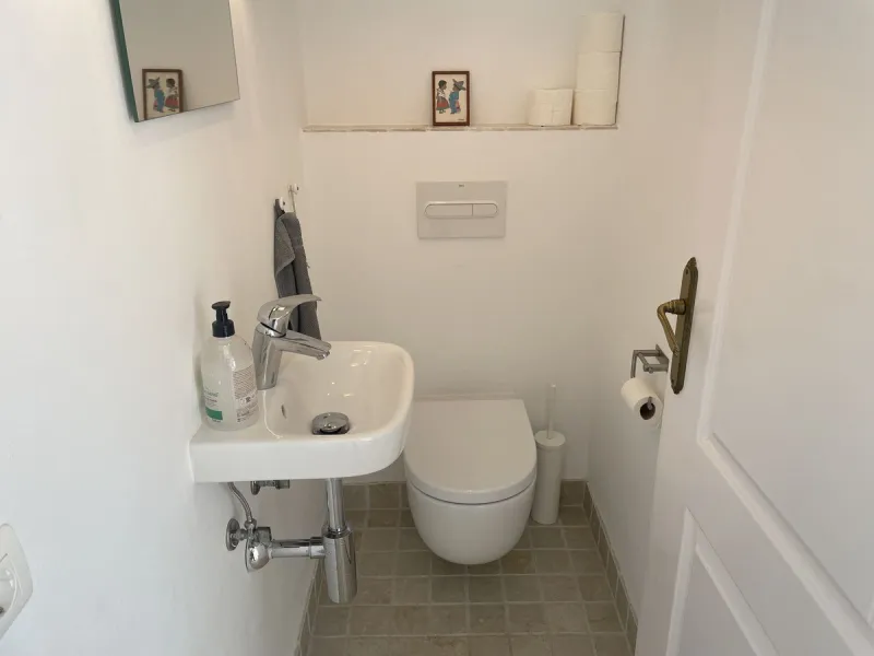 Apartment - Top Floor Apartment в продаже в Benalmadena, Málaga. В доме 1 спален и 2 ванных комнат. Площадь дома 66 м²