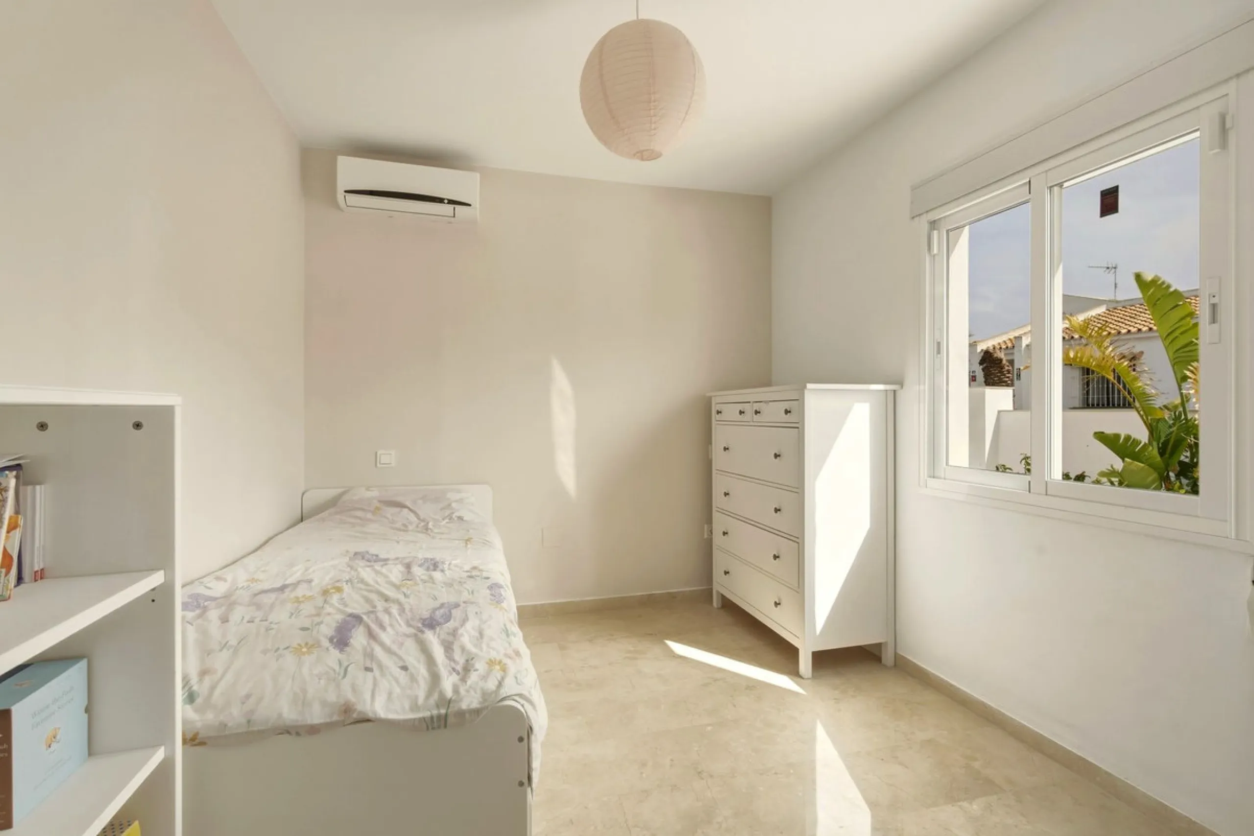 Exceptional Villa in Cerros del Águila - Perfect Location and Fully Renovated