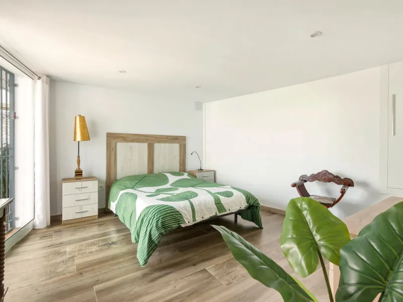 Exceptional Villa in Cerros del Águila - Perfect Location and Fully Renovated