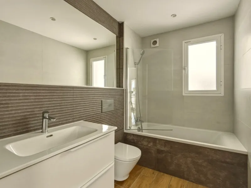 Exceptional Villa in Cerros del Águila - Perfect Location and Fully Renovated