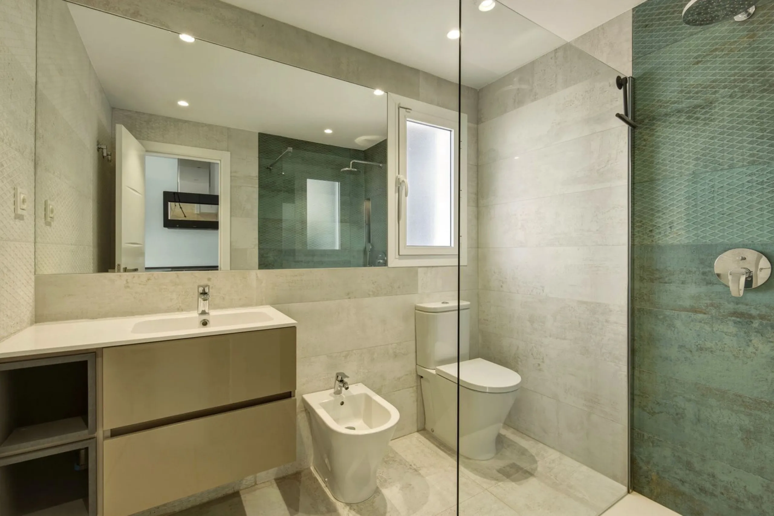 Exceptional Villa in Cerros del Águila - Perfect Location and Fully Renovated