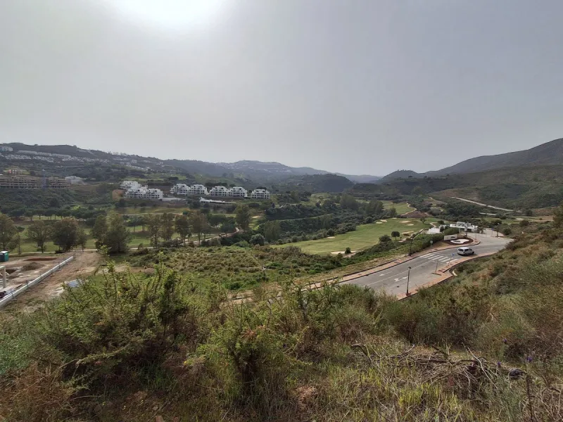 Plot - Residential Plot в продаже в Mijas, Málaga. Площадь дома 591 м². Площадь участка 1222 м²