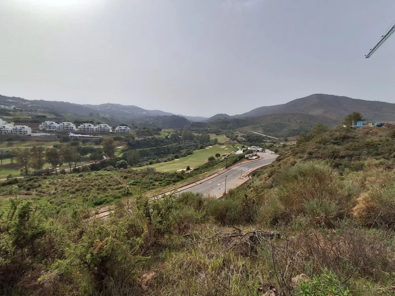 Plot - Residential Plot в продаже в Mijas, Málaga. Площадь дома 591 м². Площадь участка 1222 м²
