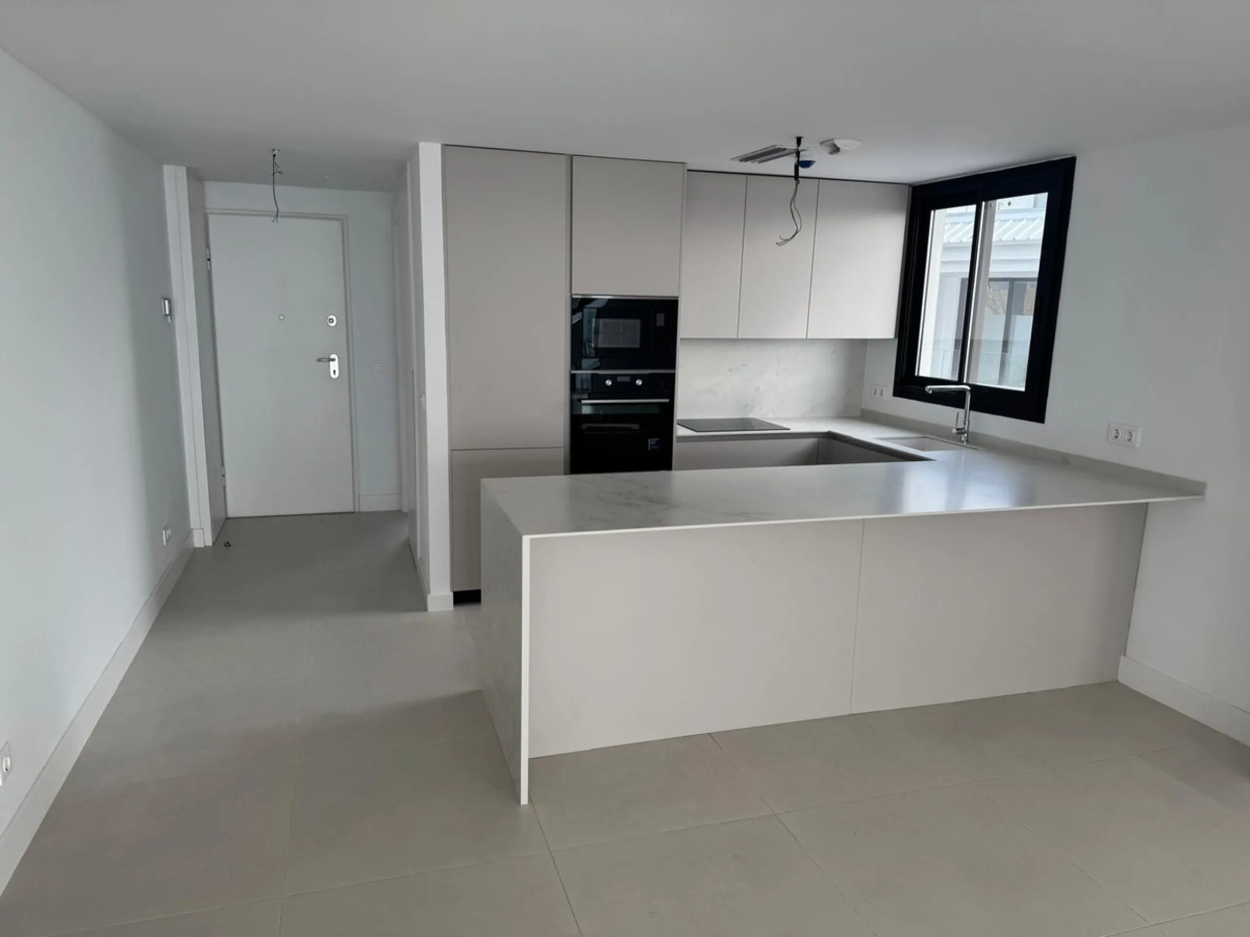 Lomas 5 in El Higuerón is a modern residential development located in one of the most sought after areas between Fuengirola and Benalmádena.