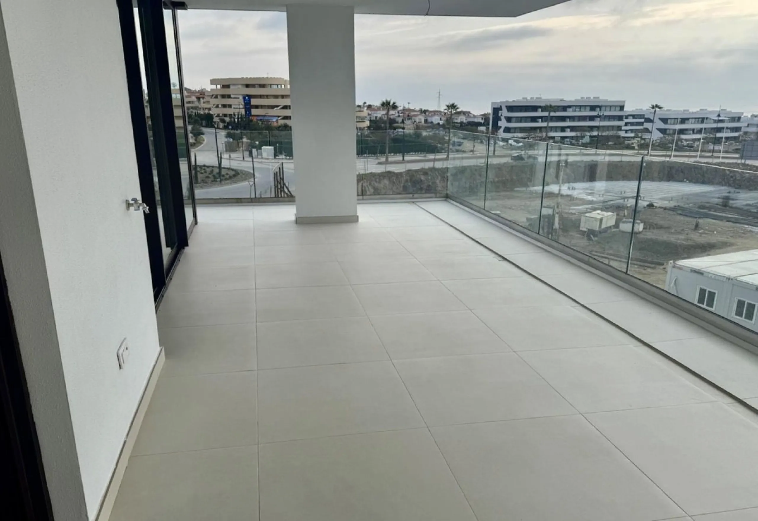 Lomas 5 in El Higuerón is a modern residential development located in one of the most sought after areas between Fuengirola and Benalmádena.