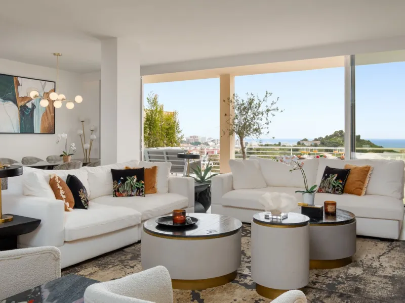 Exclusive 4-Bedroom Luxury Penthouse in Golf Resort Torrequebrada. Totally renovated with elegant and modern design, panoramic sea views.