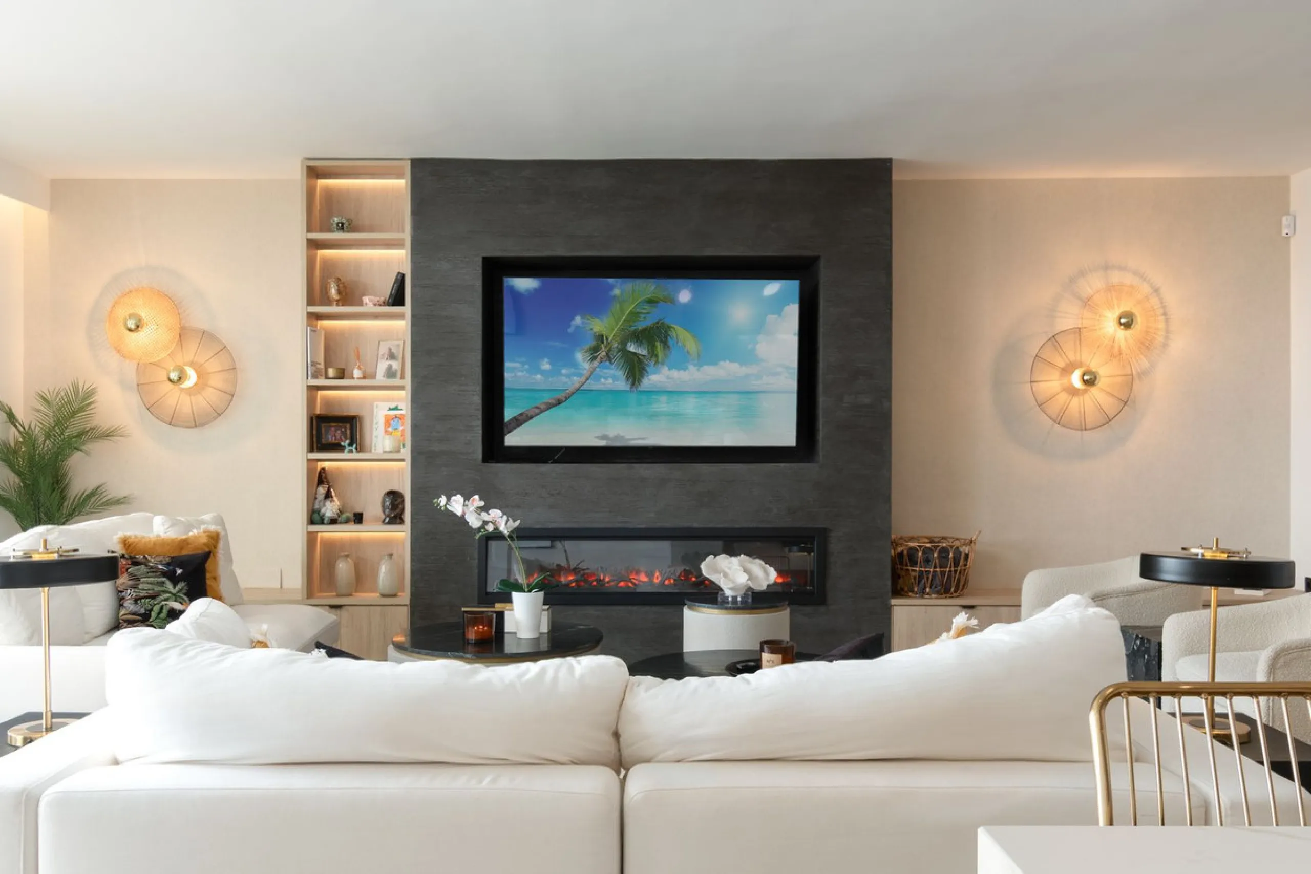 Exclusive 4-Bedroom Luxury Penthouse in Golf Resort Torrequebrada. Totally renovated with elegant and modern design, panoramic sea views.