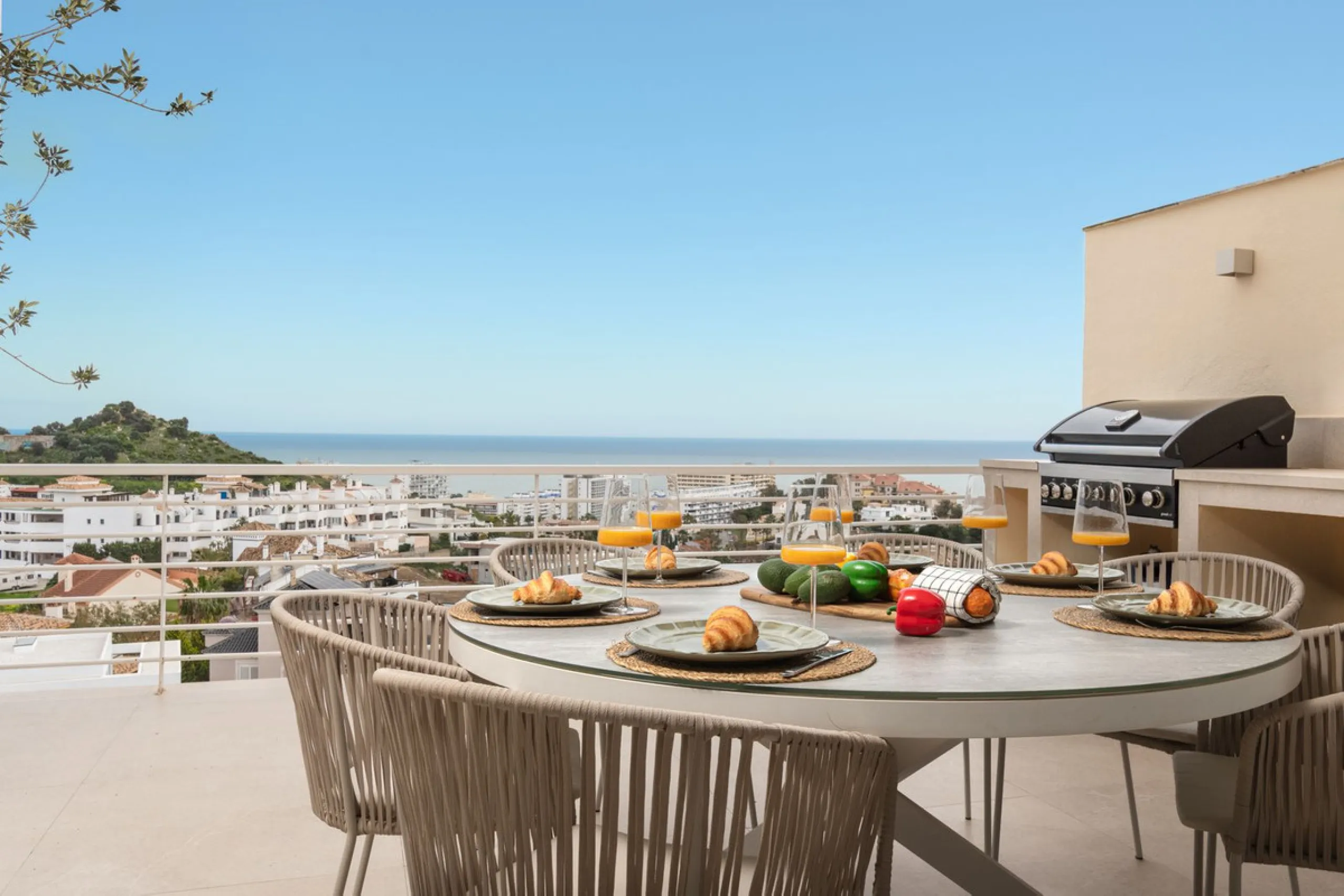 Exclusive 4-Bedroom Luxury Penthouse in Golf Resort Torrequebrada. Totally renovated with elegant and modern design, panoramic sea views.