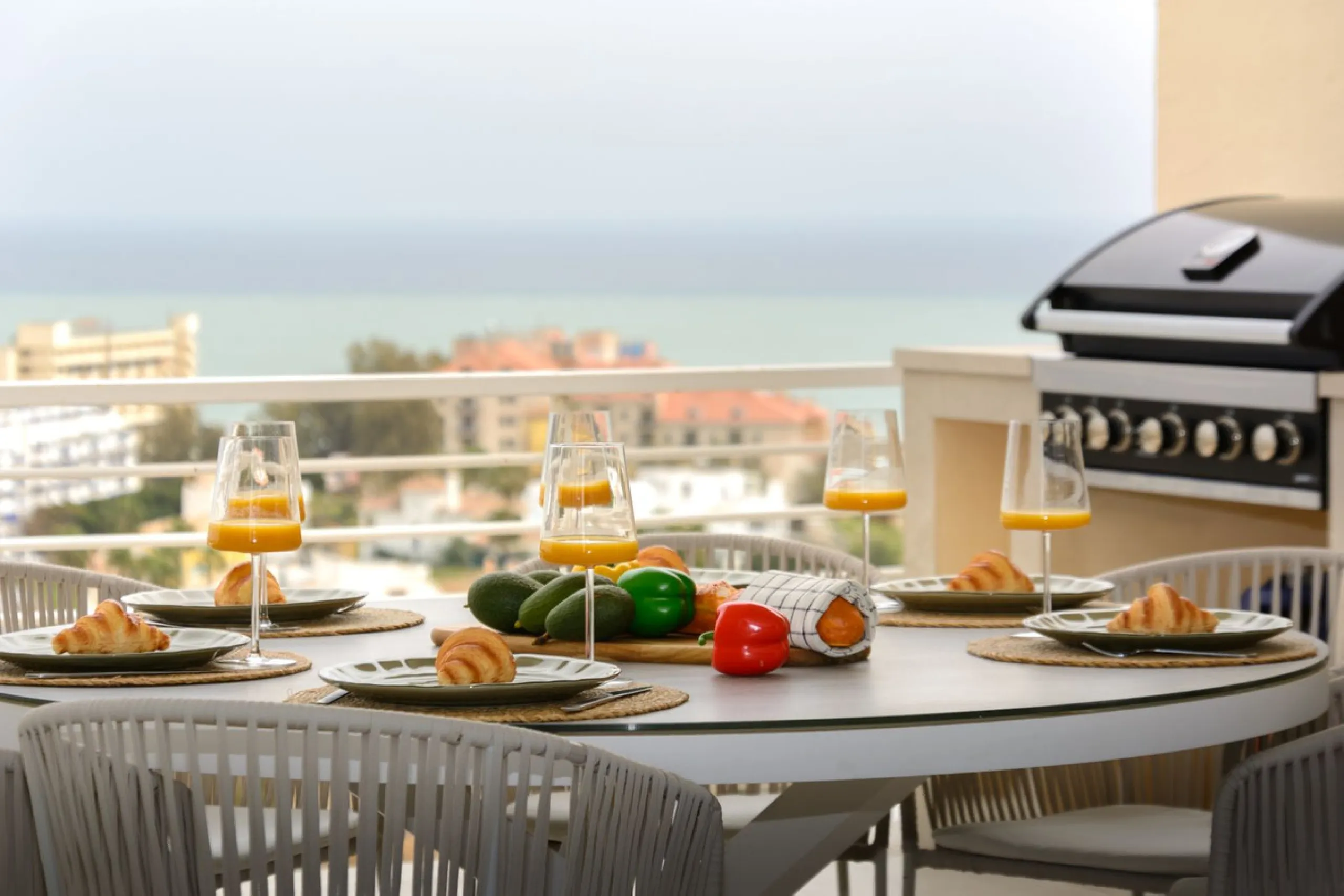 Exclusive 4-Bedroom Luxury Penthouse in Golf Resort Torrequebrada. Totally renovated with elegant and modern design, panoramic sea views.
