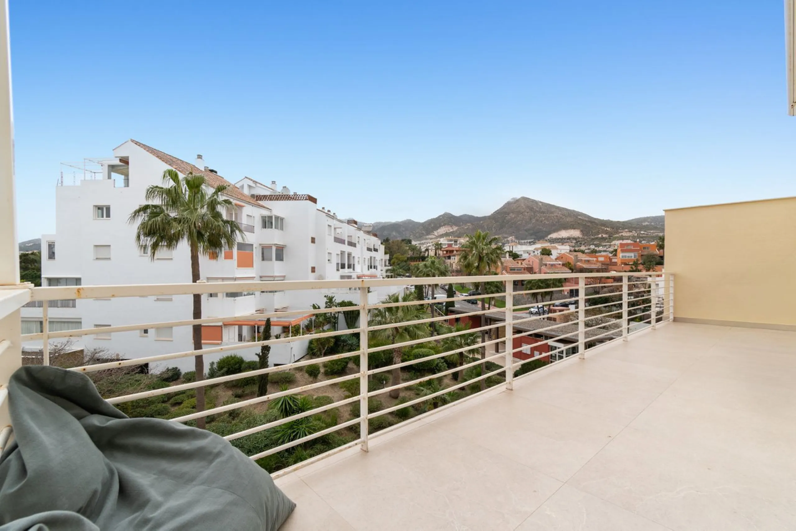 Exclusive 4-Bedroom Luxury Penthouse in Golf Resort Torrequebrada. Totally renovated with elegant and modern design, panoramic sea views.