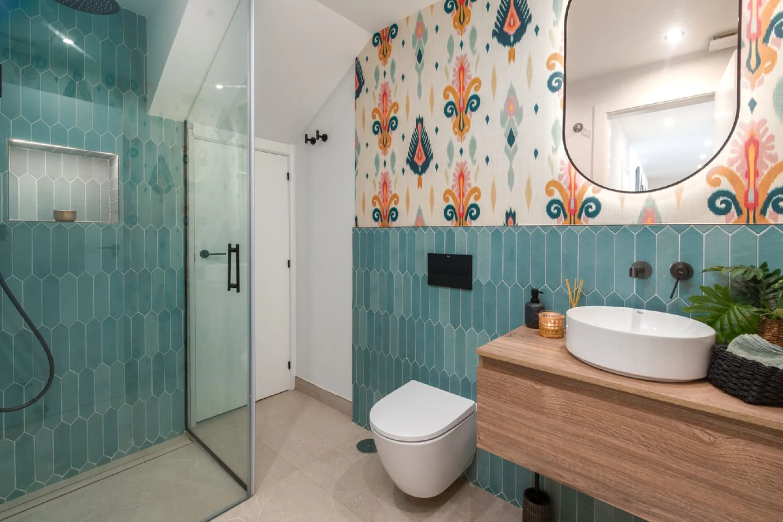 Exclusive 4-Bedroom Luxury Penthouse in Golf Resort Torrequebrada. Totally renovated with elegant and modern design, panoramic sea views.
