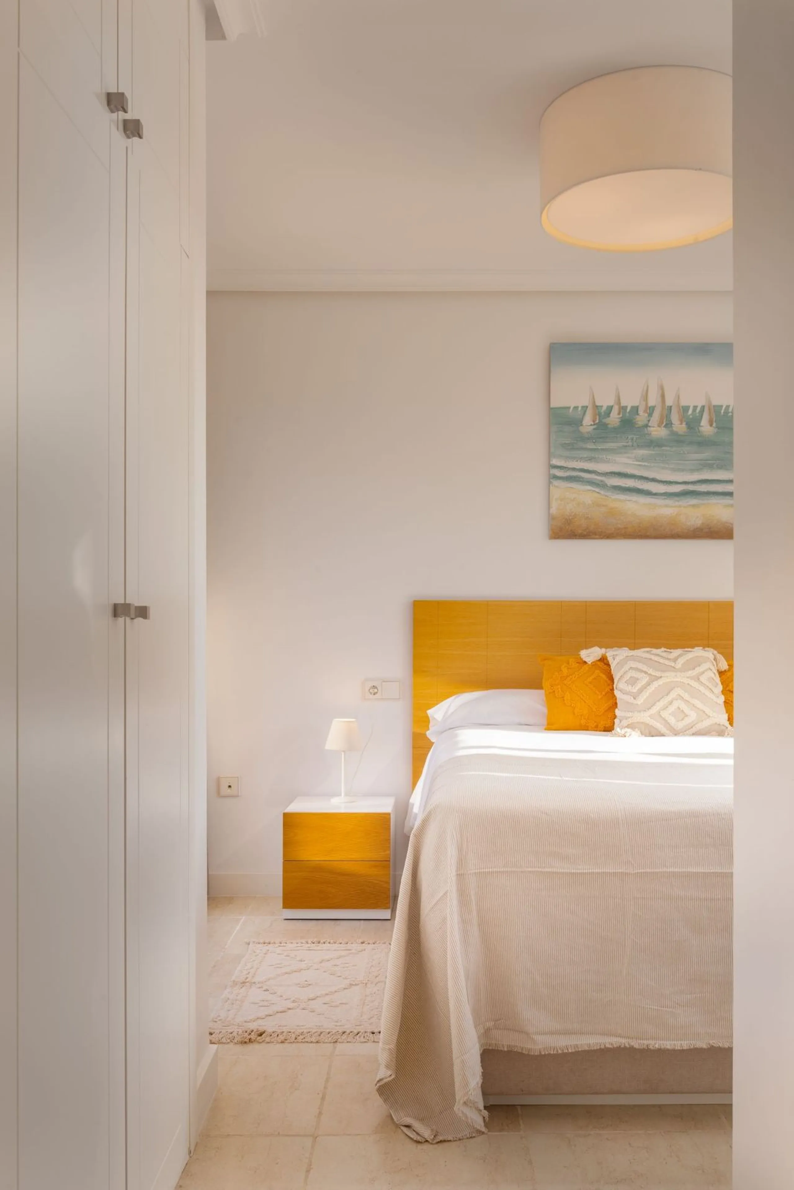 Luxury Duplex Penthouse with Panoramic Sea Views – Estepona with valid RTA (touristic rental licence).