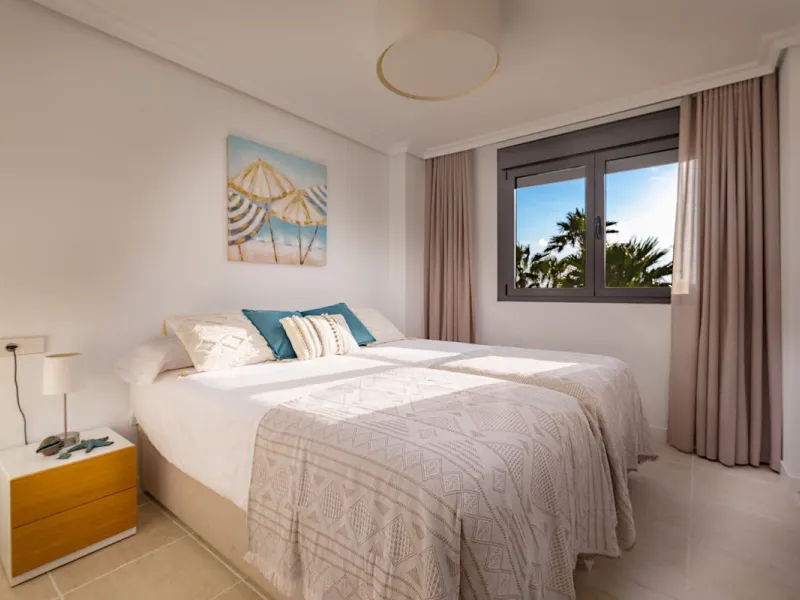 Luxury Duplex Penthouse with Panoramic Sea Views – Estepona with valid RTA (touristic rental licence).