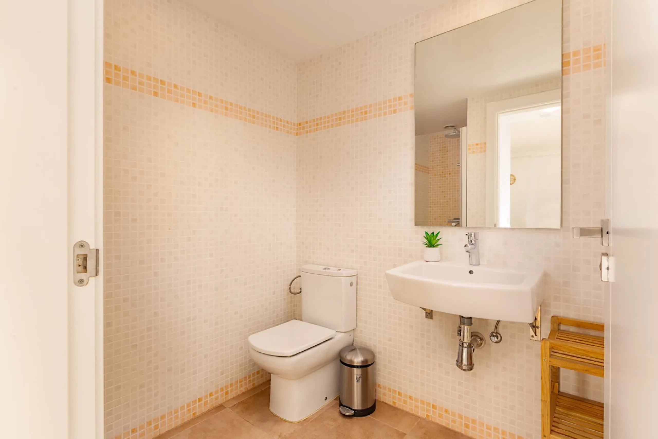 Luxury Duplex Penthouse with Panoramic Sea Views – Estepona with valid RTA (touristic rental licence).