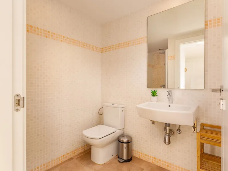 Luxury Duplex Penthouse with Panoramic Sea Views – Estepona with valid RTA (touristic rental licence).