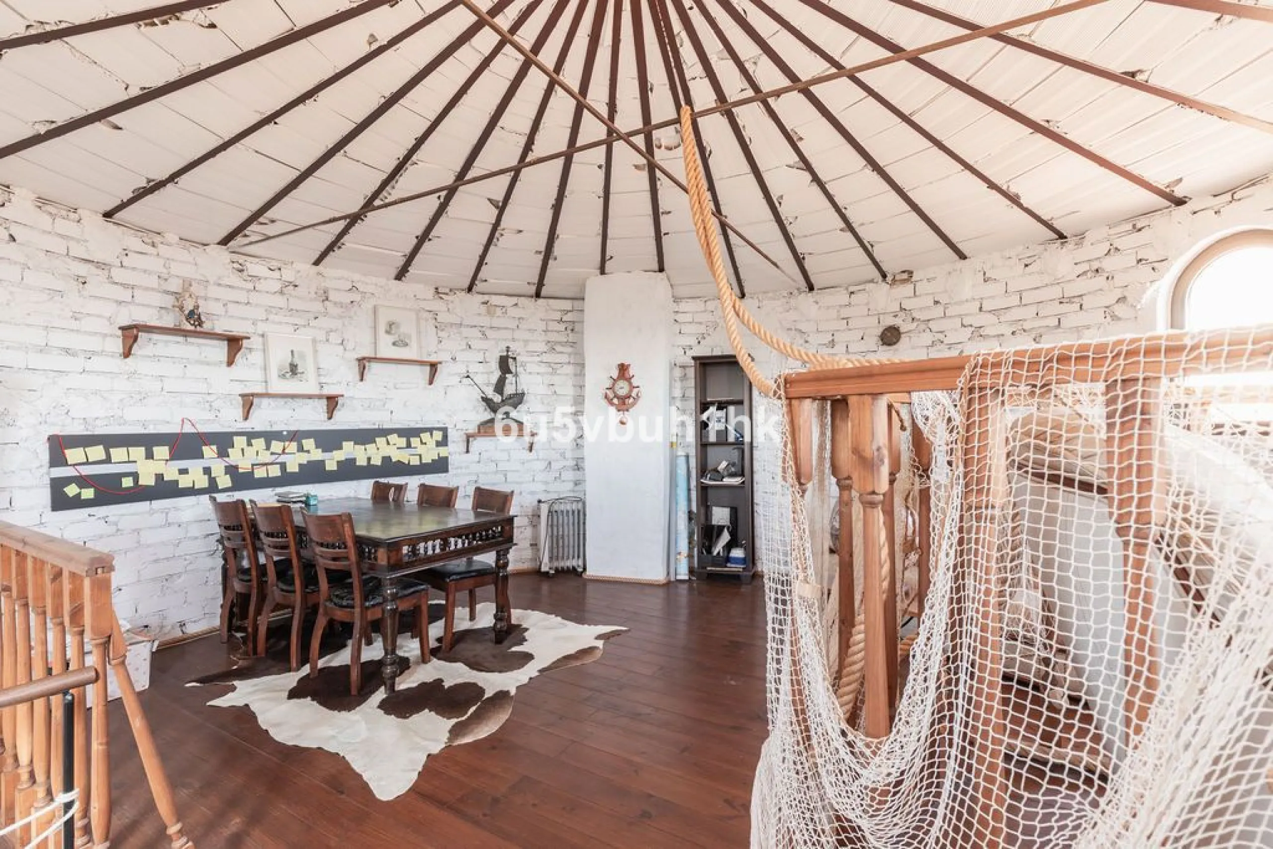 House - Detached Villa в продаже в Fuengirola, Málaga. В доме 4 спален и 6 ванных комнат. Площадь дома 300 м². Площадь участка 1000 м²