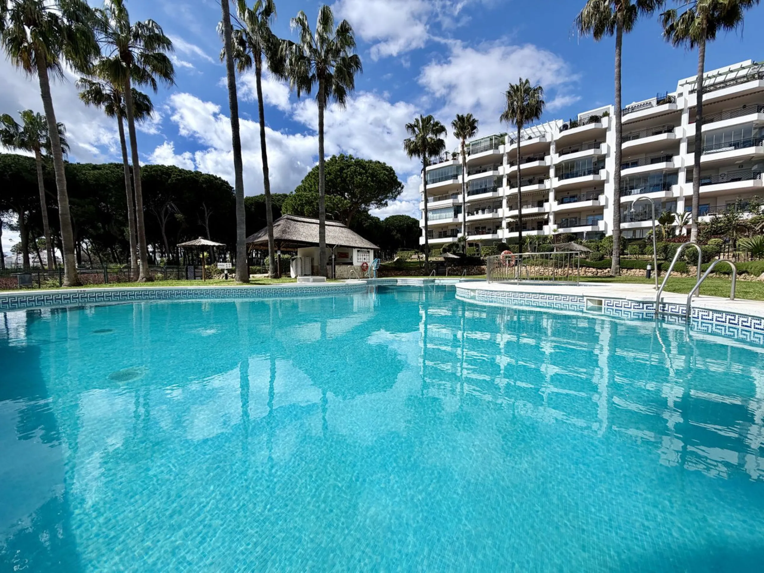 Apartment - Ground Floor Apartment в продаже в Mijas, Málaga. В доме 2 спален и 2 ванных комнат. Площадь дома 119 м²
