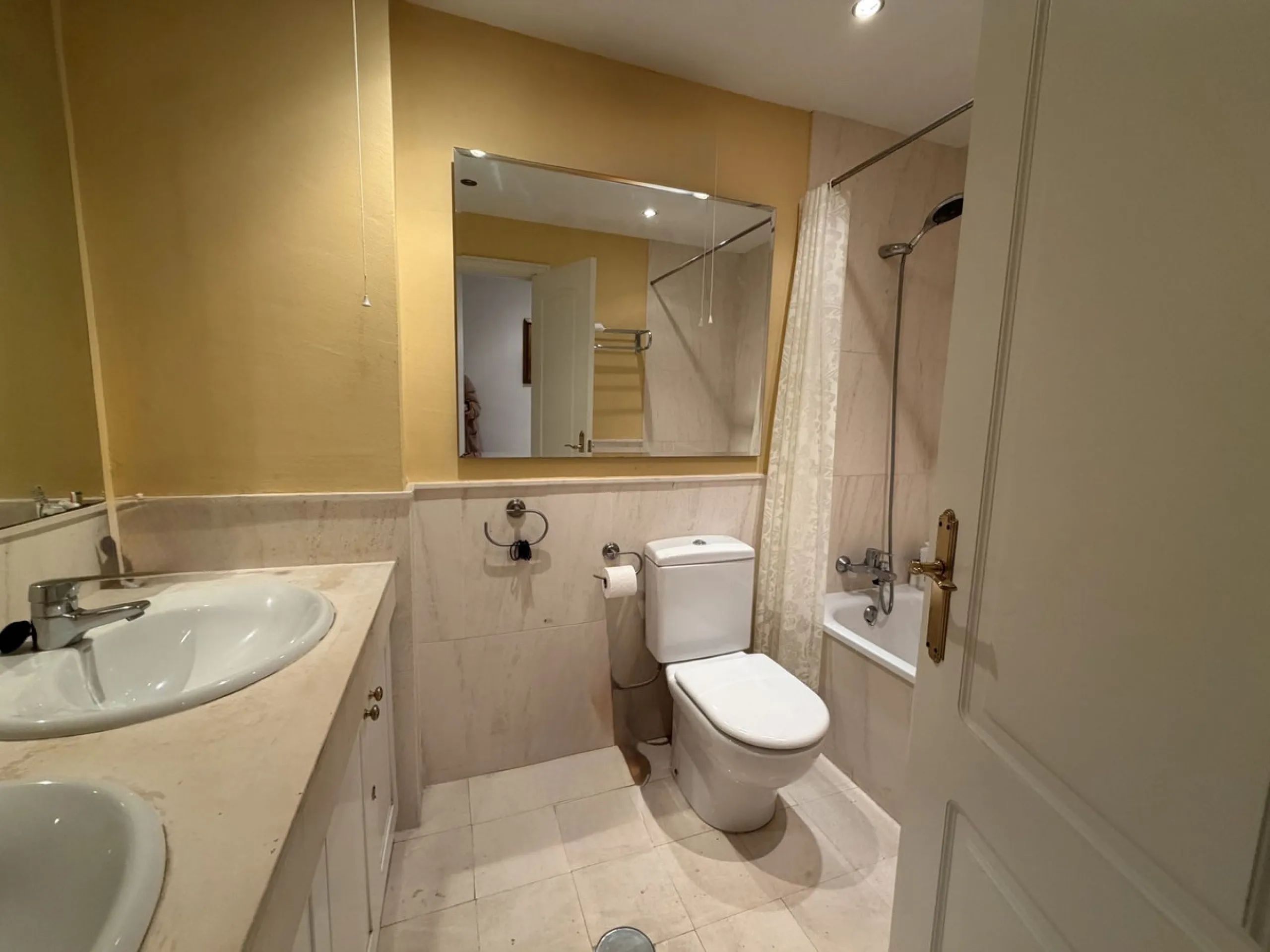 Apartment - Ground Floor Apartment в продаже в Mijas, Málaga. В доме 2 спален и 2 ванных комнат. Площадь дома 119 м²