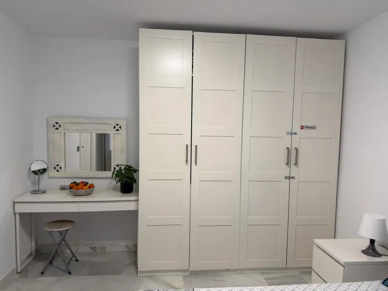 Apartment - Middle Floor Apartment в продаже в Benalmadena, Málaga. В доме 2 спален и 2 ванных комнат. Площадь дома 75 м²