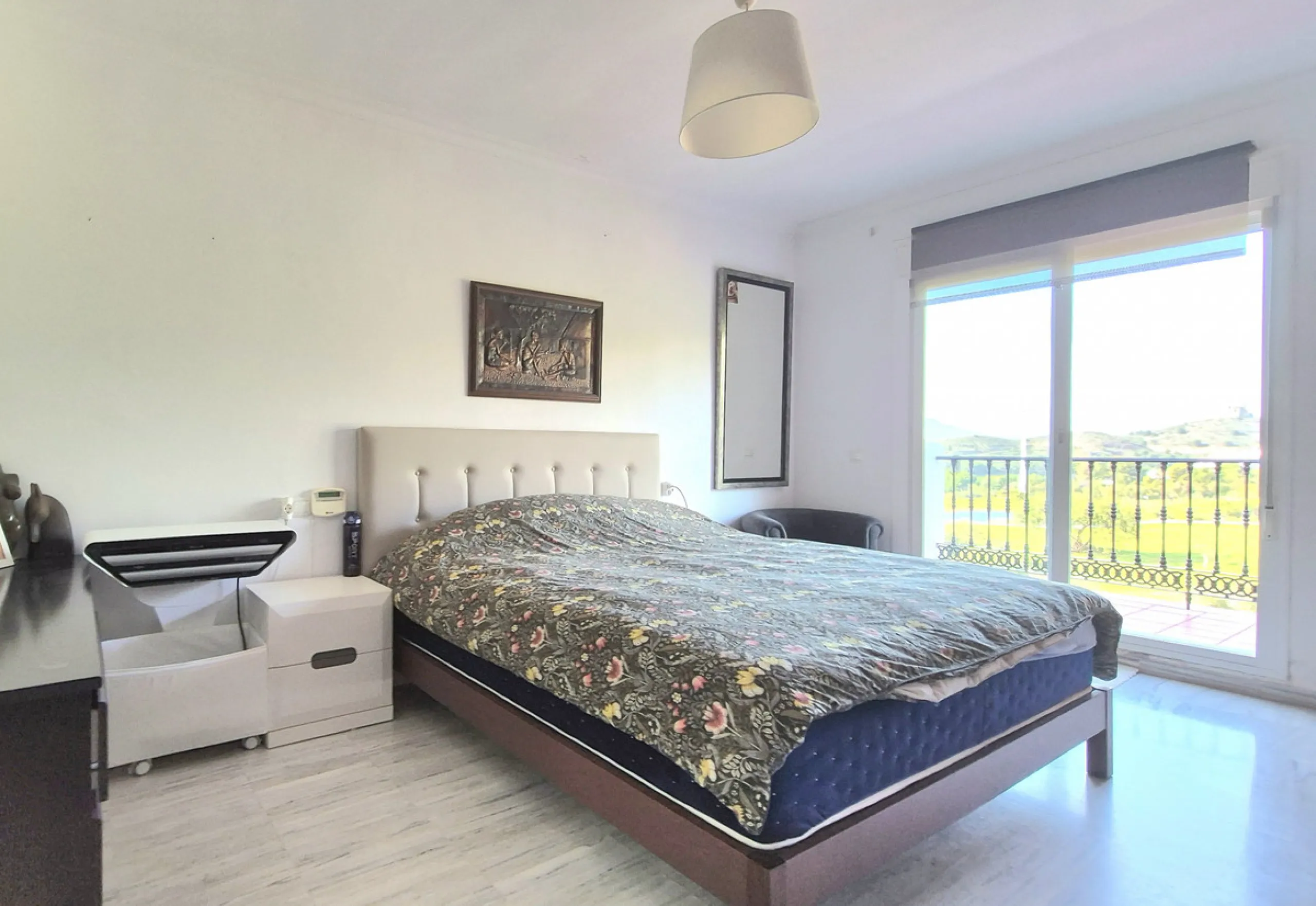House - Townhouse в продаже в Alhaurín el Grande, Málaga. В доме 3 спален и 3 ванных комнат. Площадь дома 242 м²