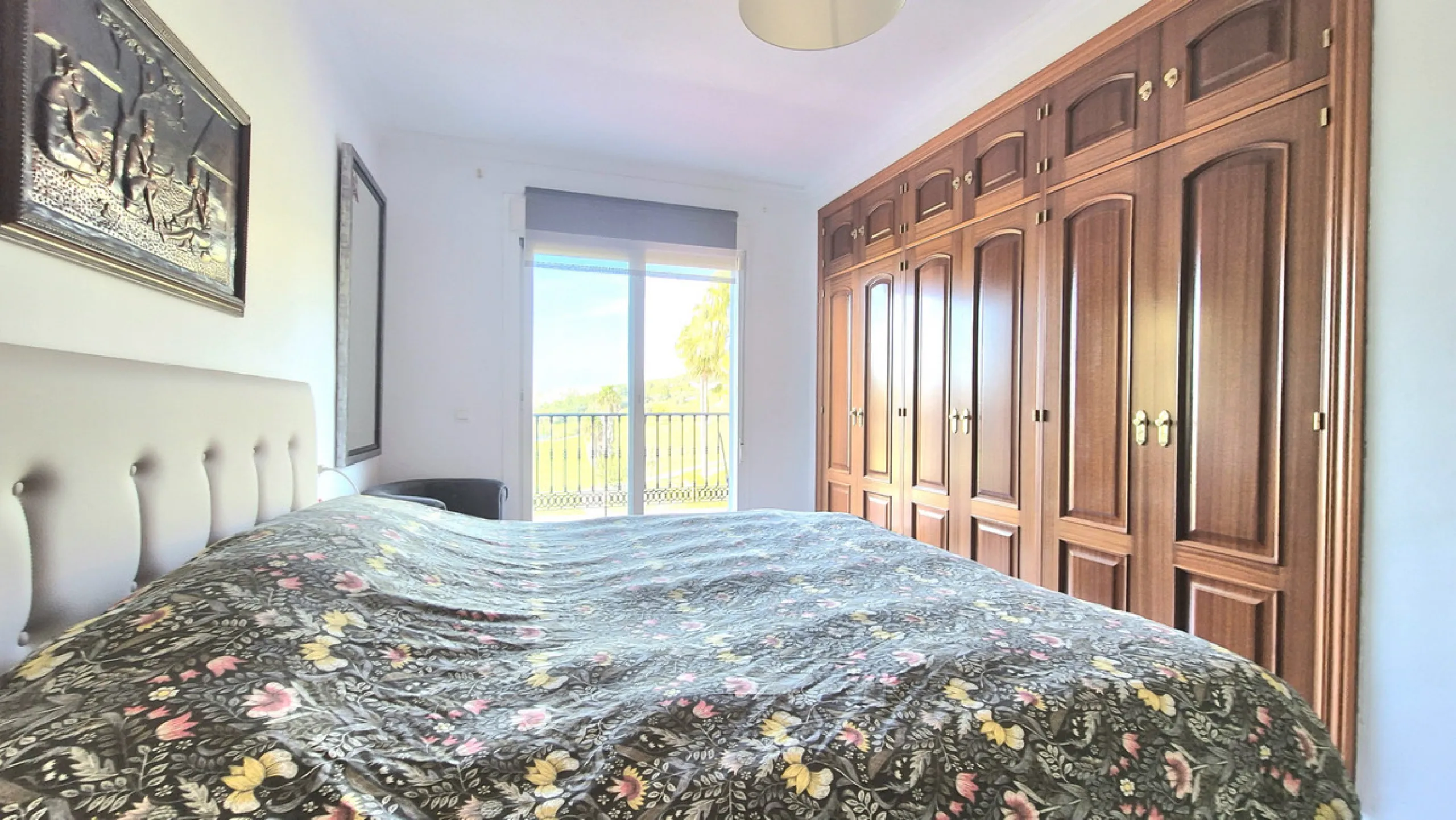 House - Townhouse в продаже в Alhaurín el Grande, Málaga. В доме 3 спален и 3 ванных комнат. Площадь дома 242 м²